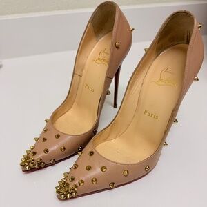 100% Authentic Christian Louboutin Degraspike 120mm in Nude / Gold.
